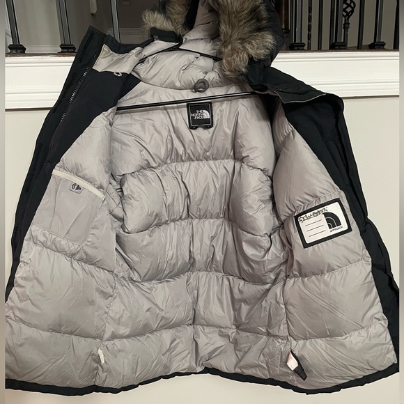 The North Face Kids Charcoal Puffer Jacket - Picture 3 of 4